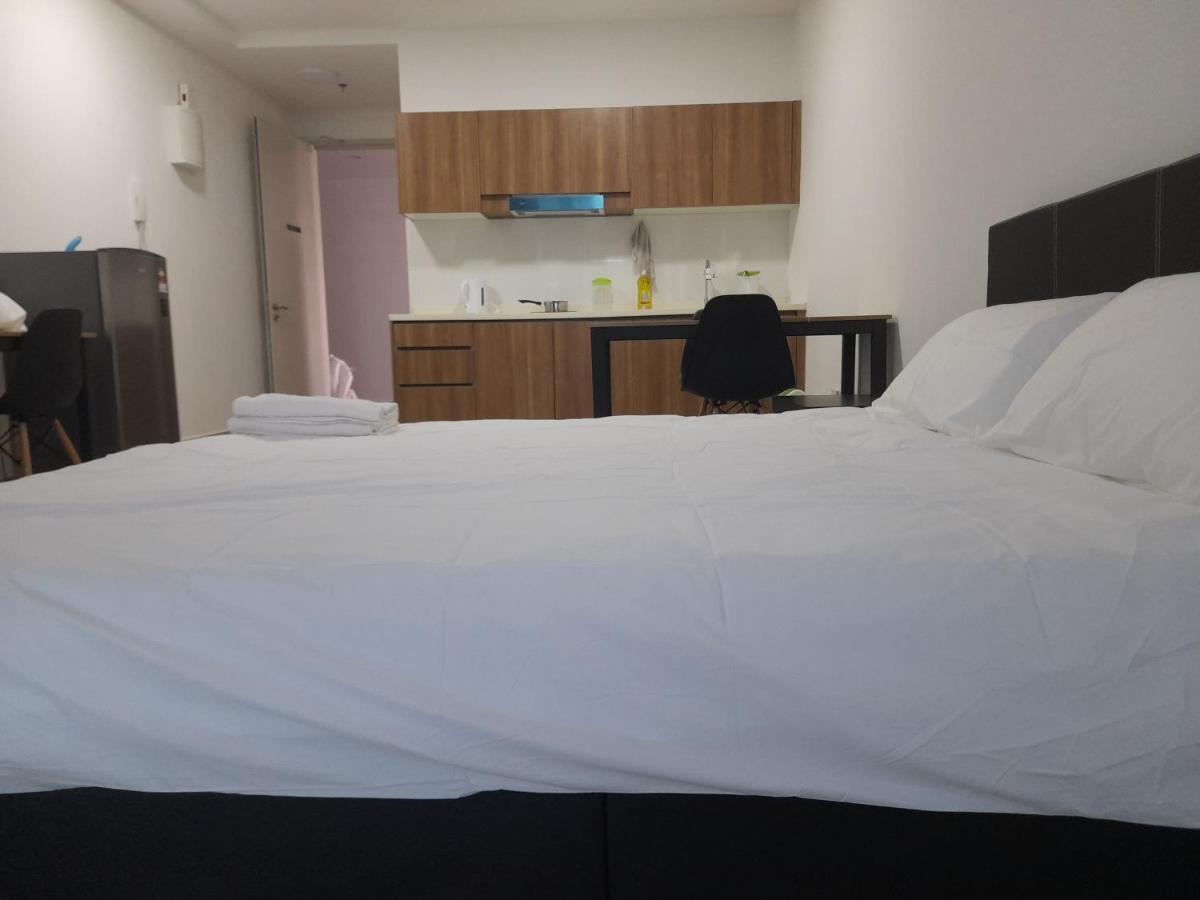 Apartamento Pacific Towers Star Seksyen 13 Pj Jaya One Parking Pool Kitchen Petaling Jaya Exterior foto