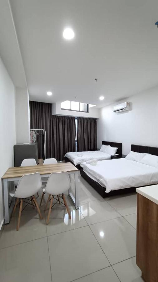 Apartamento Pacific Towers Star Seksyen 13 Pj Jaya One Parking Pool Kitchen Petaling Jaya Exterior foto