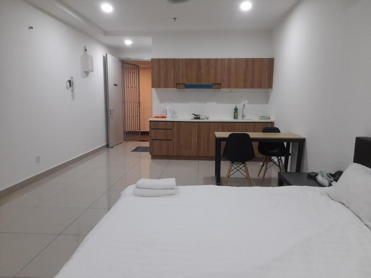 Apartamento Pacific Towers Star Seksyen 13 Pj Jaya One Parking Pool Kitchen Petaling Jaya Exterior foto