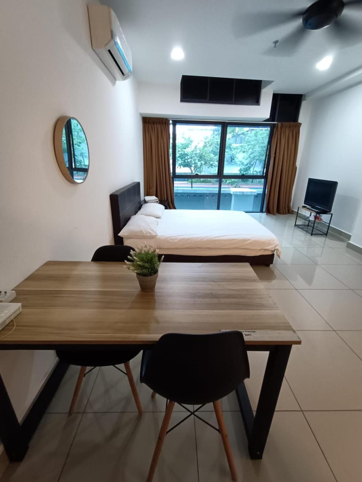 Apartamento Pacific Towers Star Seksyen 13 Pj Jaya One Parking Pool Kitchen Petaling Jaya Exterior foto